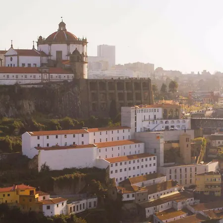 Modern Charming Loft With Balcony In By Lisbeyond Apartment