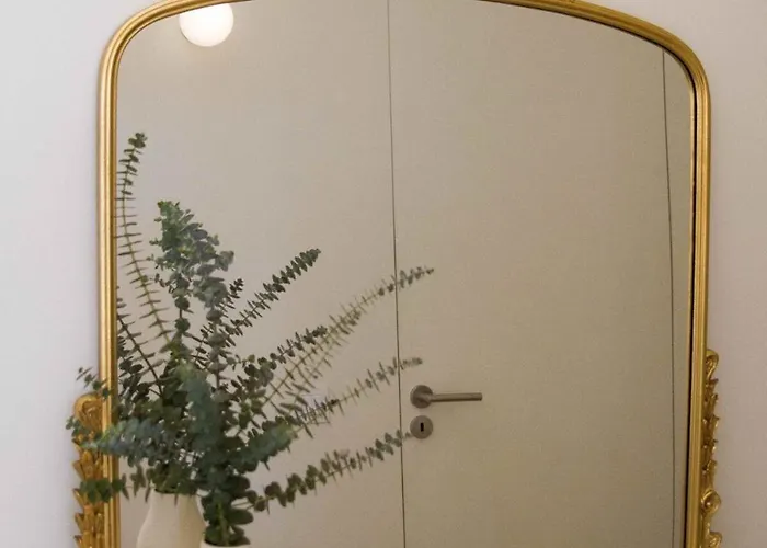 Modern Charming Loft With Balcony In By Lisbeyond Apartman Porto