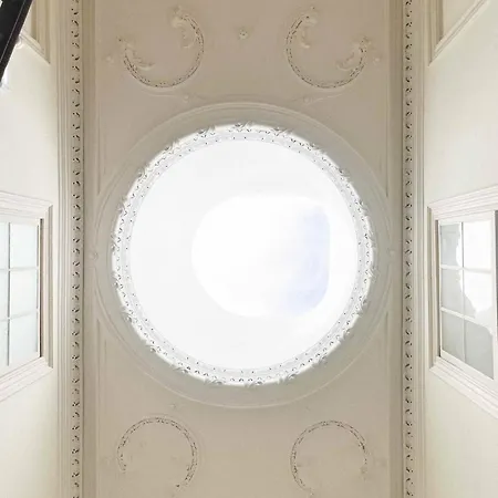 公寓 Modern Charming Loft With Balcony In By Lisbeyond 波尔图