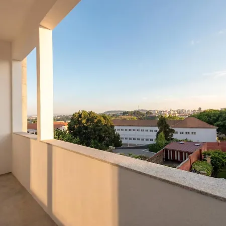 Modern Charming Loft With Balcony In By Lisbeyond Appartement