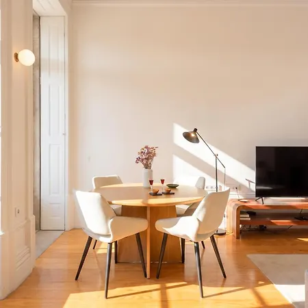 Modern Charming Loft With Balcony In By Lisbeyond Appartement Porto