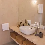 Modern Charming Loft With Balcony In By Lisbeyond Apartment *