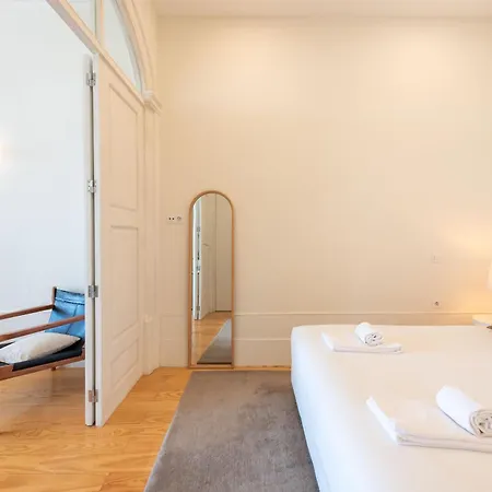 Apartment Modern Charming Loft With Balcony In By Lisbeyond